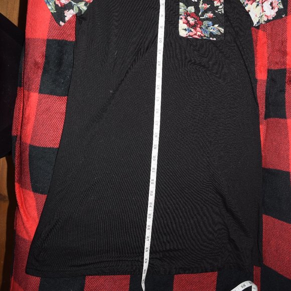 Super cute flowered T-shirt dress - Picture 4 of 7